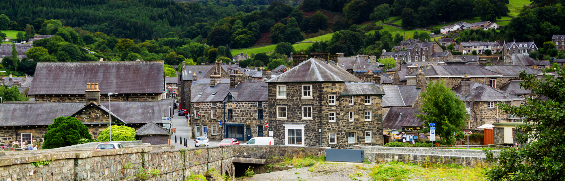 Canol tref Dolgellau town centre