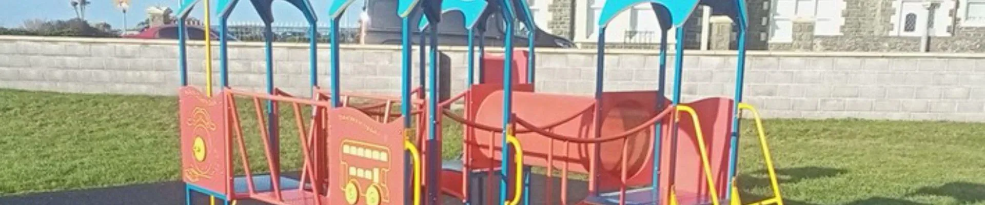 Marine Parade Playground, Tywyn