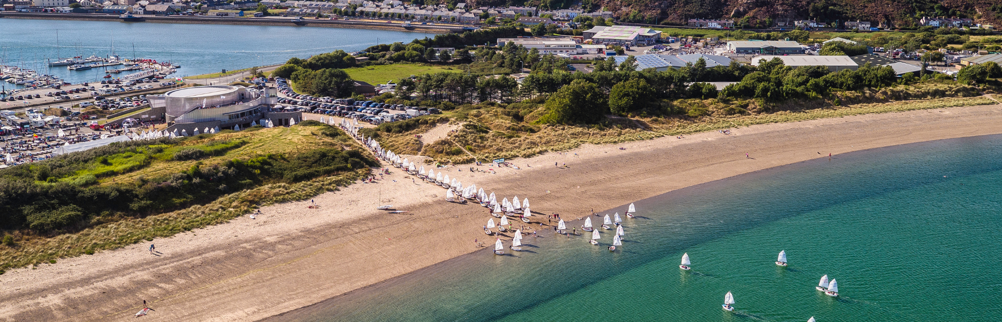 Llun drôn o Bwllheli / Drone photogrpah of Pwllheli