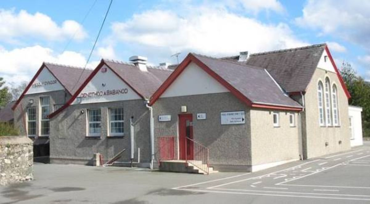 Ysgol Cwm y Glo